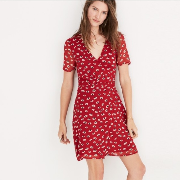 Madewell Dresses & Skirts - Madewell Seattle Floral Wrap Front Dress
